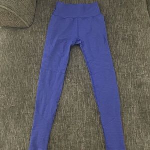 Alphalete OG revival legging